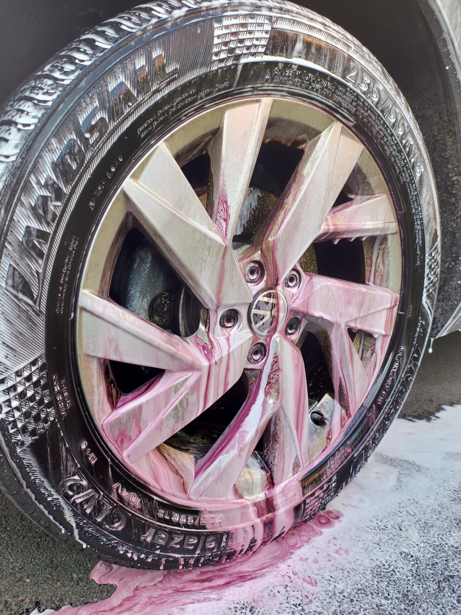 Vehicle covered with Weekend Warrior Snowed Under snow foam during detailing